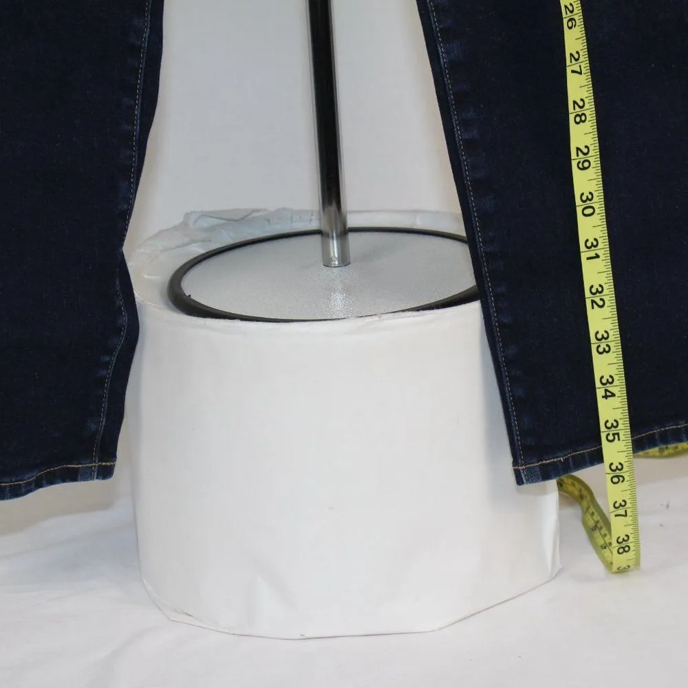 UNIQLO JEANS - Image 4