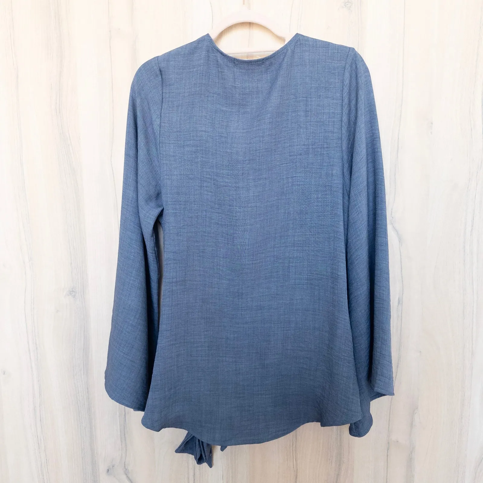 Easel Womens Wrap Blouse Size M Gray Flare Sleeve Boho Romantic Minimalist - Image 8