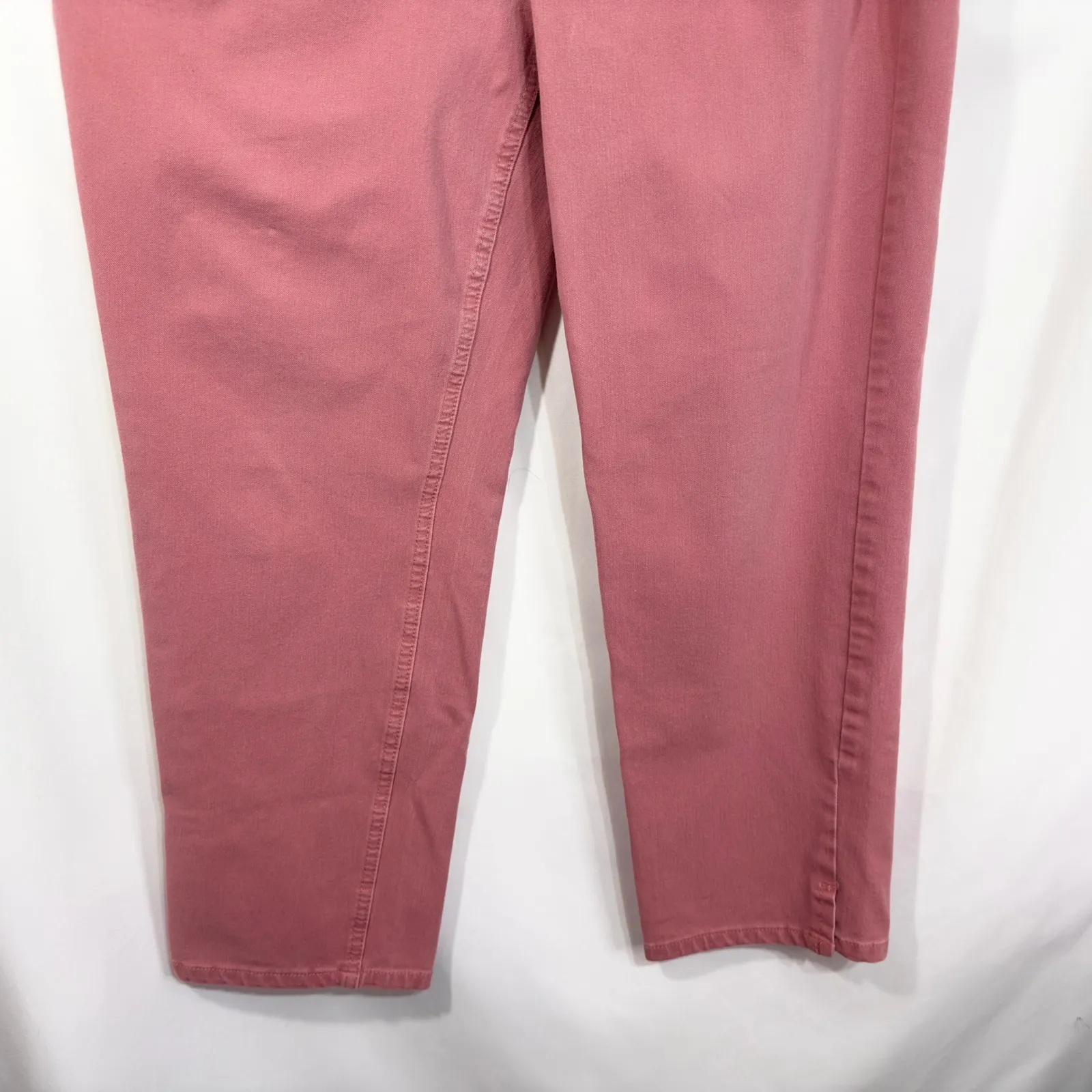 Isaac Mizrahi LIVE! Size 14P Jeans Denim Pants Pink Straight Leg High Rise 271‎ - Image 6