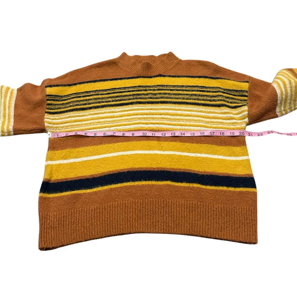 3/$15 VERY J fuzzy knit sweater - Image 4