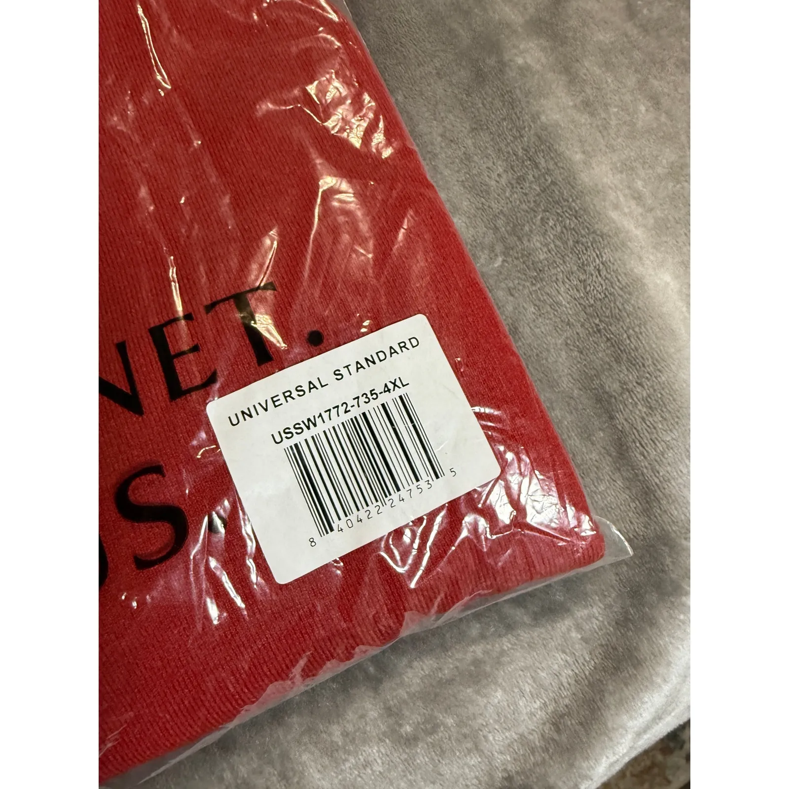 NWT‎ Universal Standard Size 4XL (38-40) Red Crew High Neck Sweater Tank Shirt - Image 3