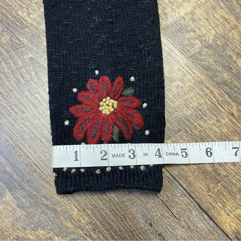 Vintage Woolrich Wool Holiday Sweater Womens Medium Embroidered Christmas Black - Image 10