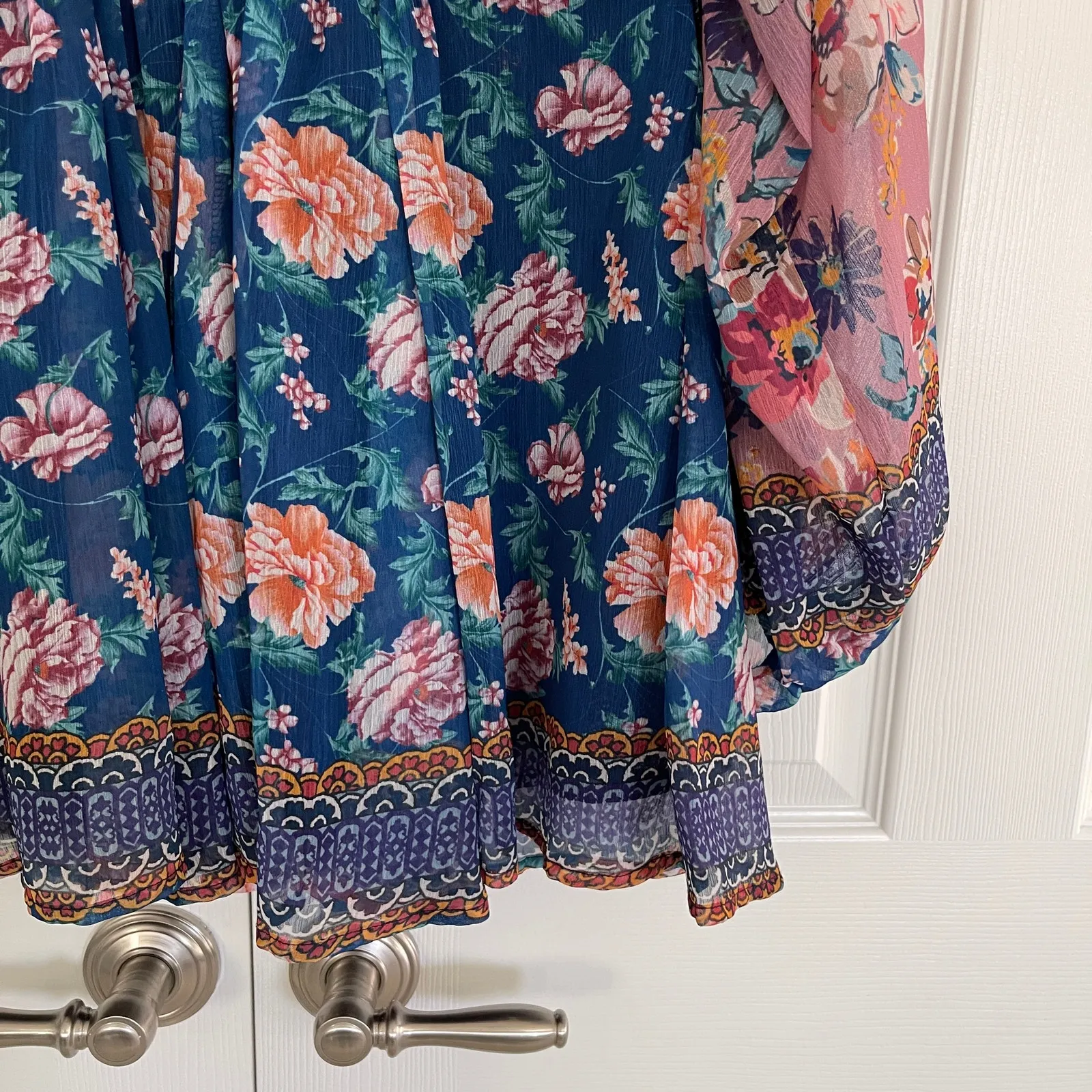 Feathers by Tolani Sundance Keely Floral Tunic Blouse Blue Size M - Image 6