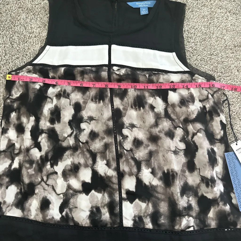 Simply Vera Vera Wang Sleeveless Women's Top - Image 4