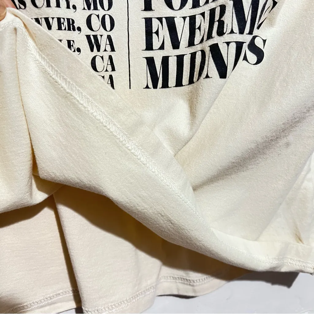 Taylor Swift Graphic Cream Tee - Image 6