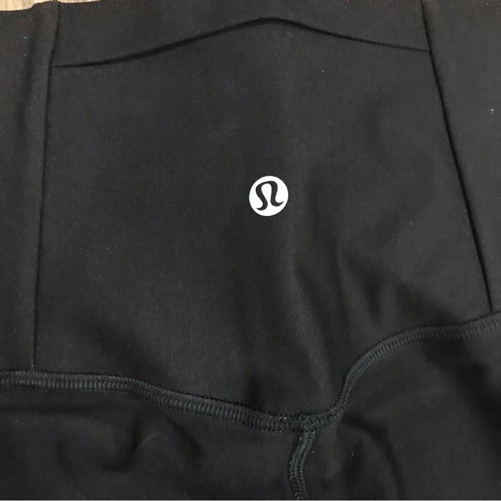 NWT Lululemon Mapped Out HR tight 28” Camo black/brick 4 black/orange camo - Image 9