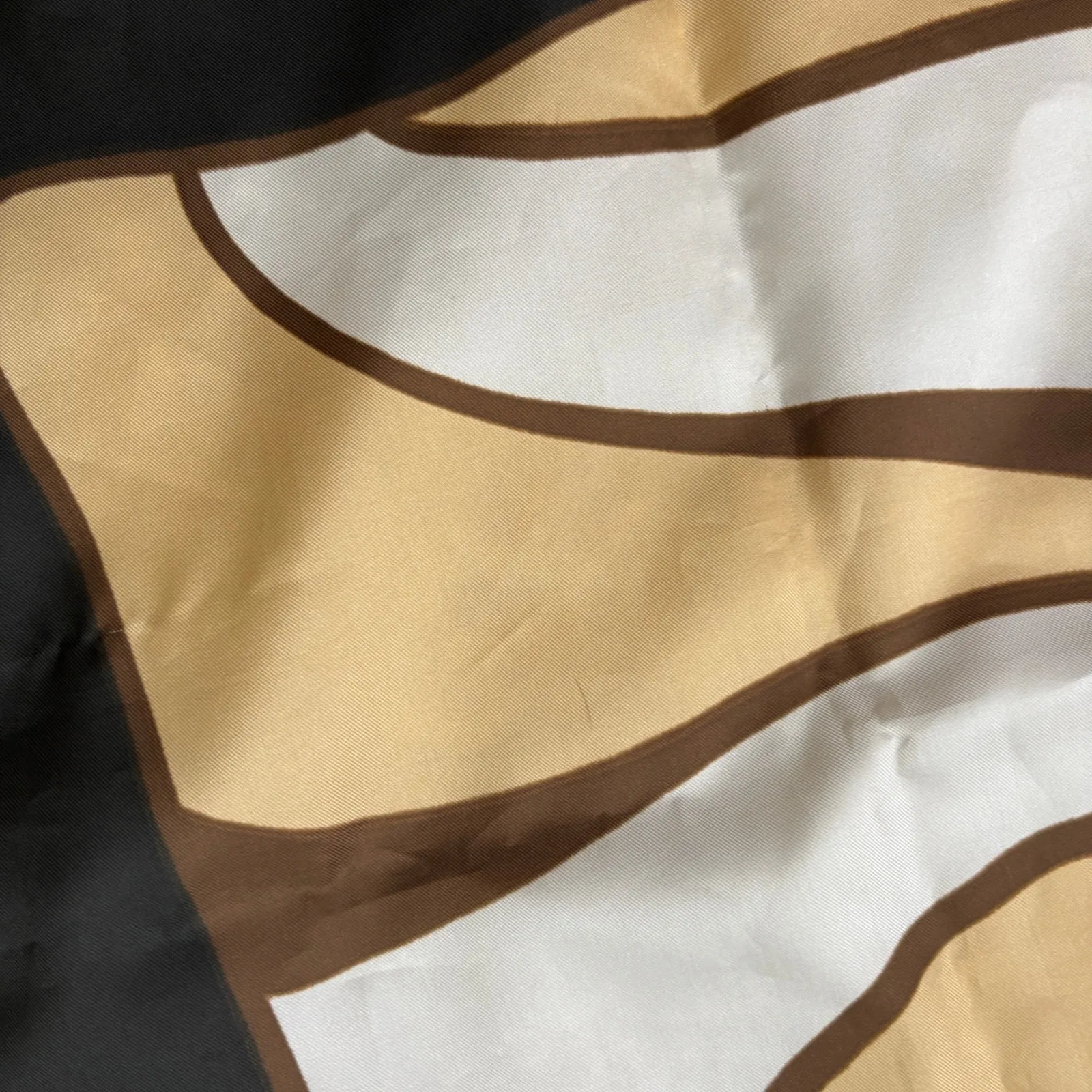 VTG Groovy Flower Square Scarf Black Orange Psychedelic Italy Made Trevira Retro - Image 10