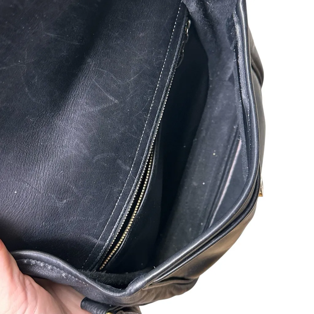Coach Vintage Tailored Pouch #4110 Black Leather Flap Crossbody Purse 0440-936 - Image 13
