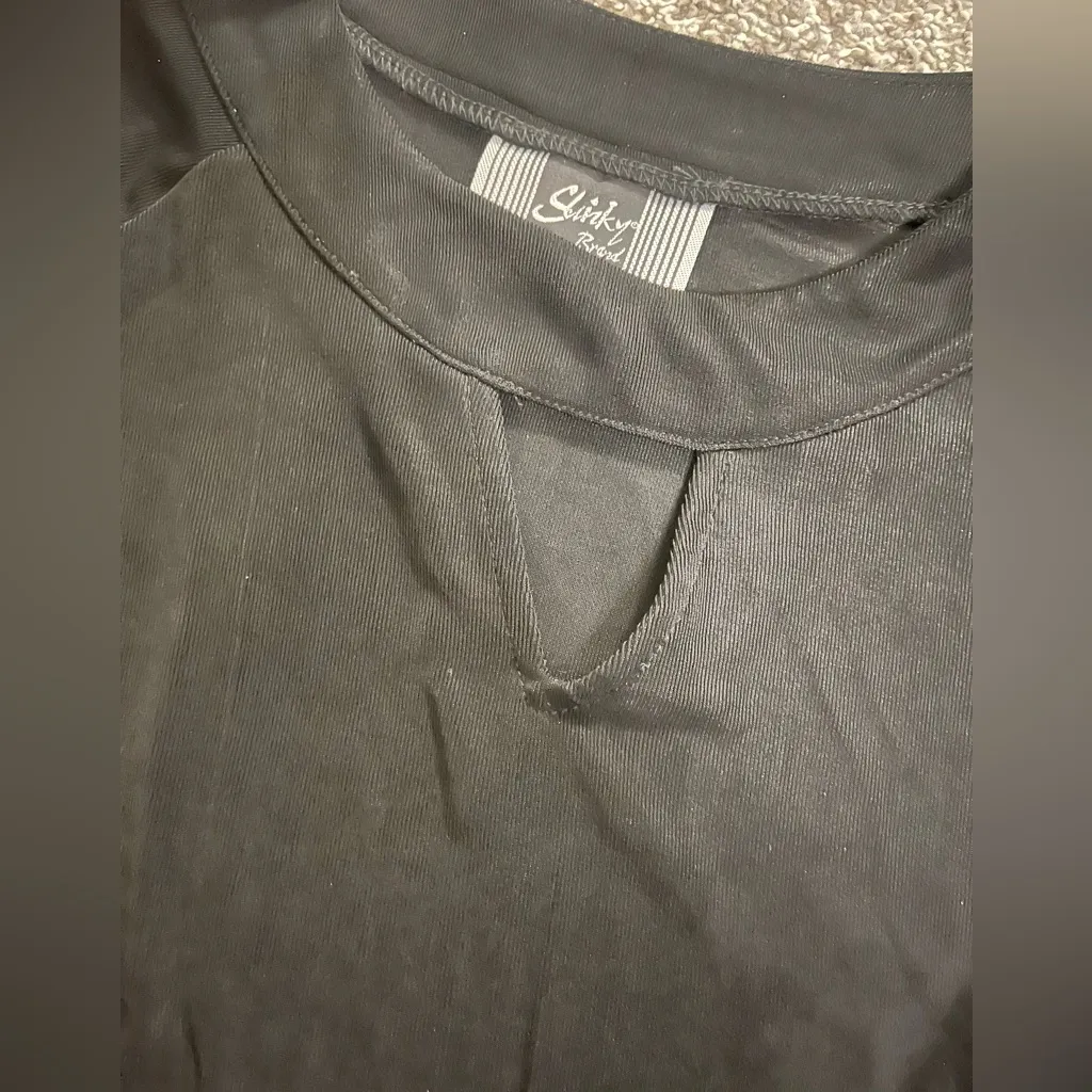 Slinky Brand Black Crisscross open lattice cutout 3/4 sleeve Keyhole Neck Top L - Image 4