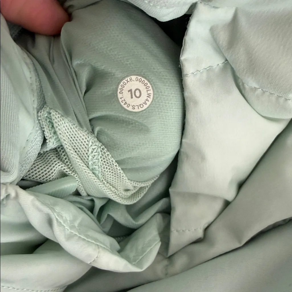 Lululemon Down For It All Vest 10 - Image 5