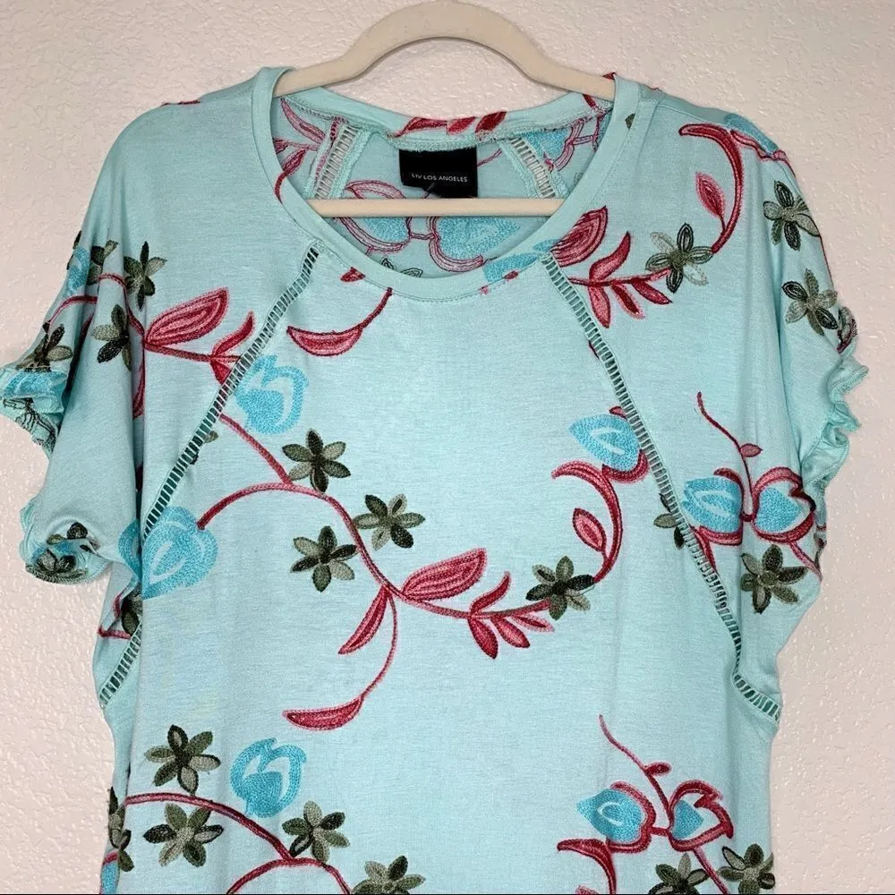 LIV Los Angeles Floral Embroidered Short Sleeves Top Green Size M - Image 3