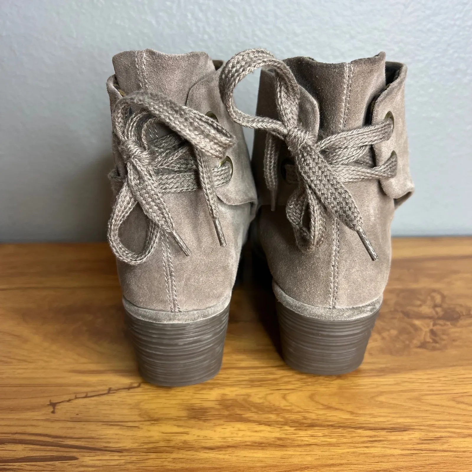 FLY LONDON YEBI Ankle Wedge Heel Booties Size 39 (8 - 8.5 US) Tan Suede Back Tie - Image 6