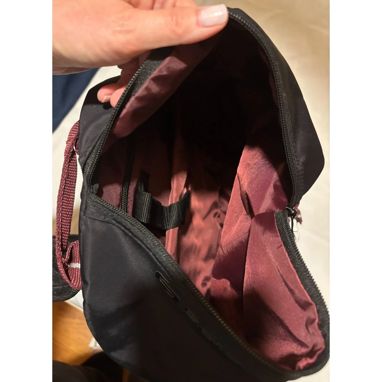 NWT Solo New York Peak Laptop Backpack, Black - Image 5