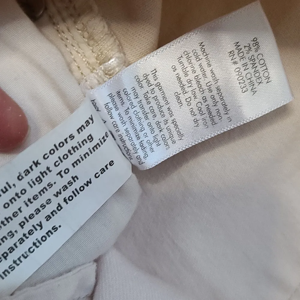 Bullhead skinniest ankle jeans size 26 - Image 6