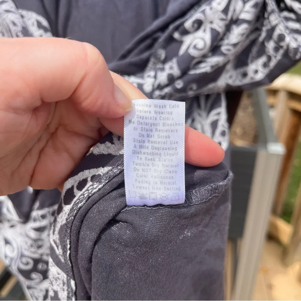 Fresh Produce Women’s Gray & White Paisley Print Stretch Sleeveless Dress Size S - Image 7