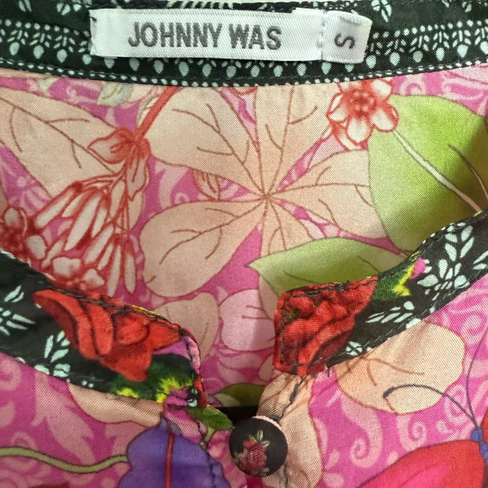 Johnny Was Bouquet Frame Parade Blouse Tunic Silk Pink Butterfly Floral Small - Image 6