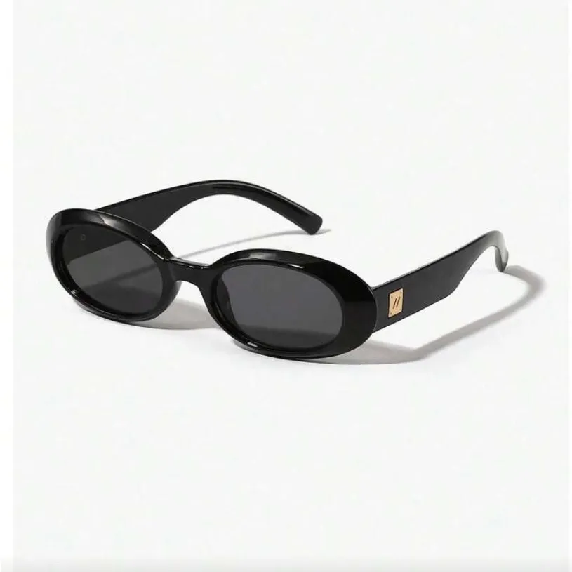 New Blsck Women’s FashionSunglasses Black - Image 2