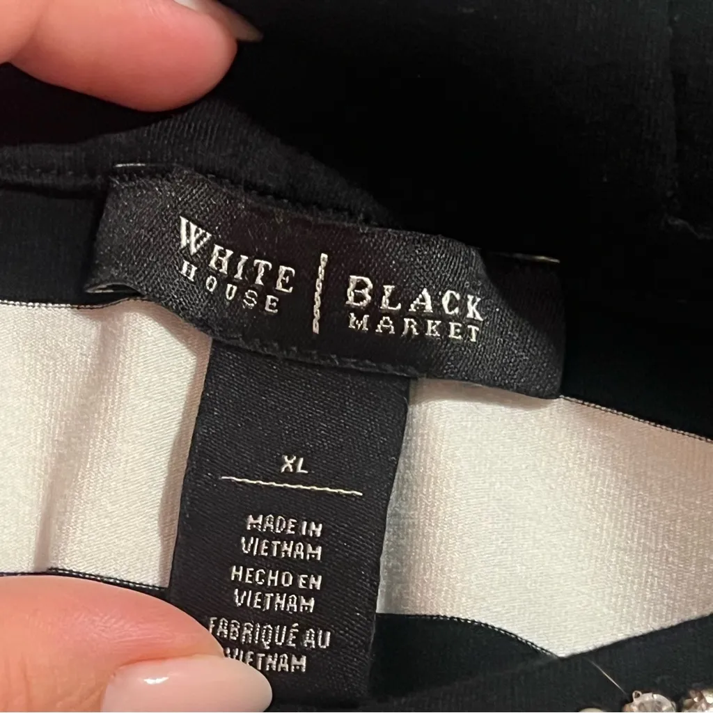 #117 WHITE HOUSE BLACK MARKET PEARL RHINESTONE EMBELLISHED TOP XL - Image 5