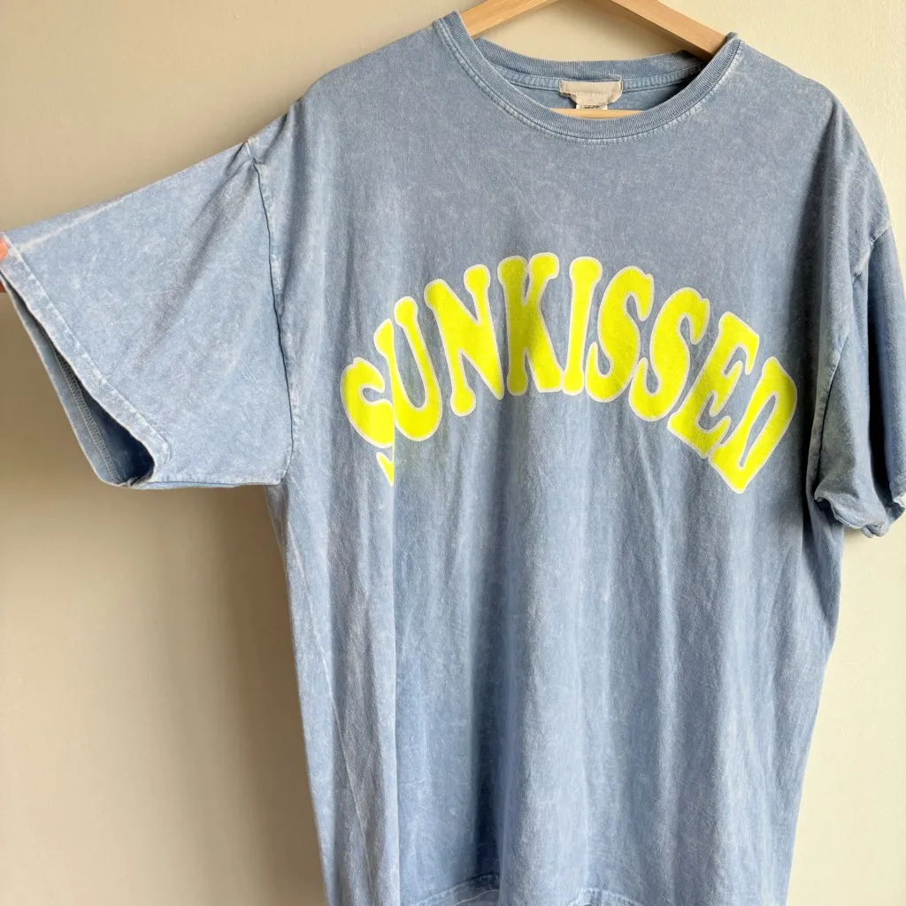 Altar’d State Oversized Sunkissed Tee Shirt Size L / XL - Image 3