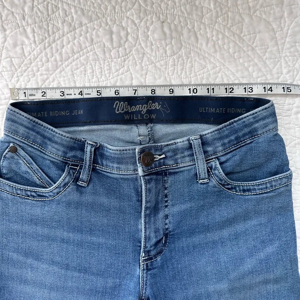 WRANGLER ULTIMATE RIDING JEAN WILLOW MID-RISE BOOTCUT Medium Wash - Image 5