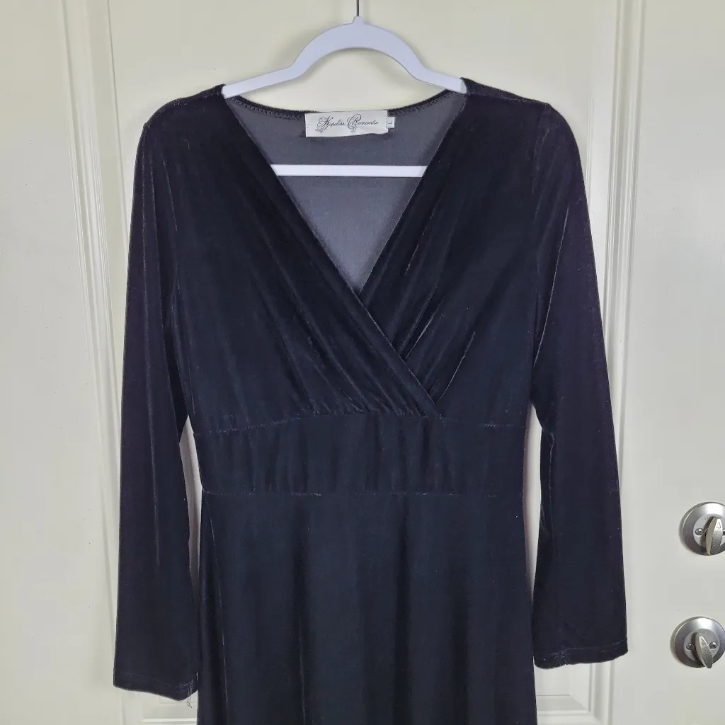 Hopeless Romantic Black Velvet Maxi Dress Long Sleeve Size L Large Gothic Witch - Image 3