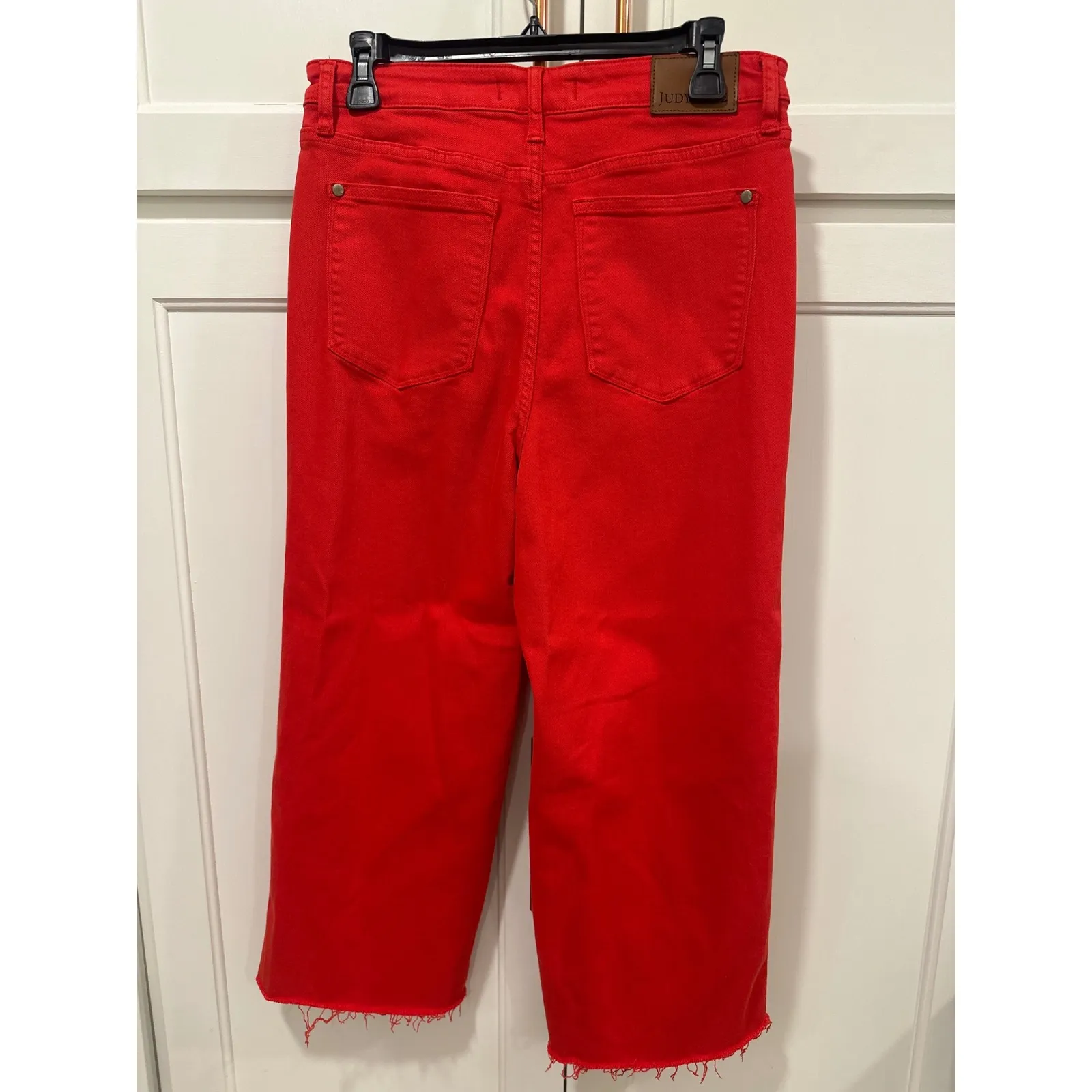 Judy Blue garment dyed Women Red High Rise Cropped Raw Hem Jeans Size 13 casual - Image 6
