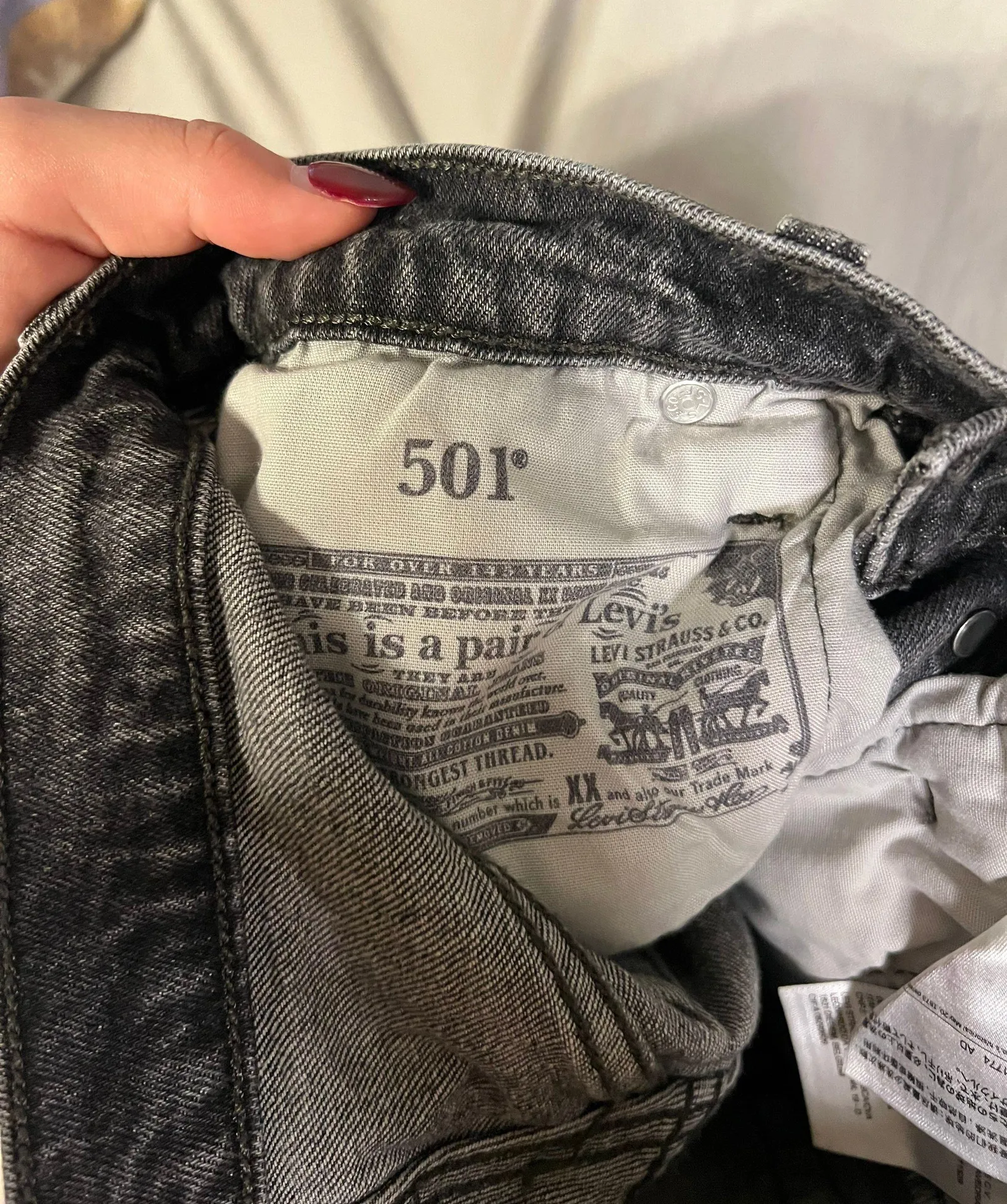 Levi’s 501 Denim Shorts - Image 4