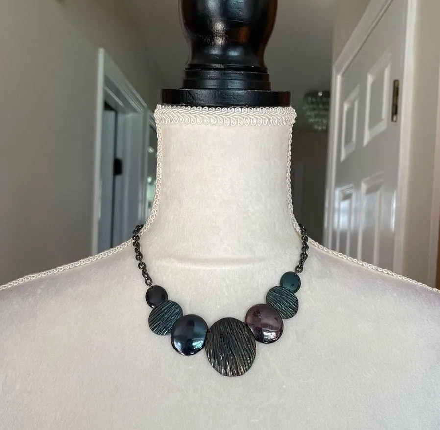 Liz Claiborne Choker Necklace With Extender - Image 6