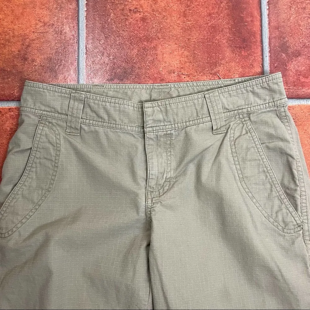 The North Face Cropped Hiking Pants - Image 2
