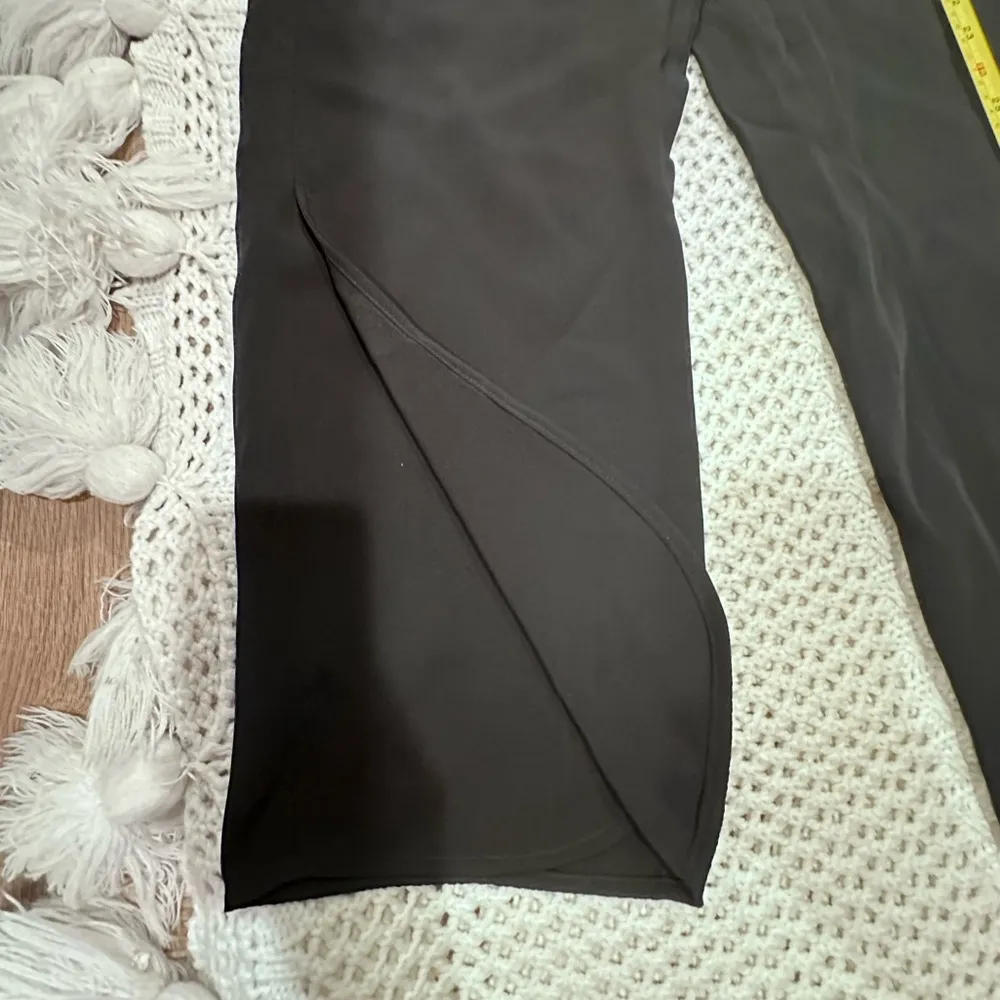 GIORGIO ARMANI LE COLLEZIONI SIZE 10 USA 44 Italy Black Trousers open down - Image 6