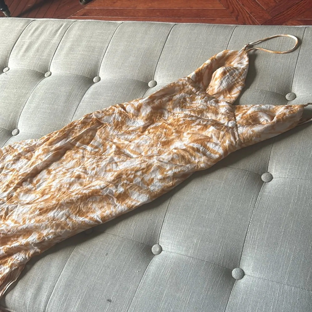 Selfie Leslie Orange Creme Pattern Printed Maxi Dress Size Small - Image 2