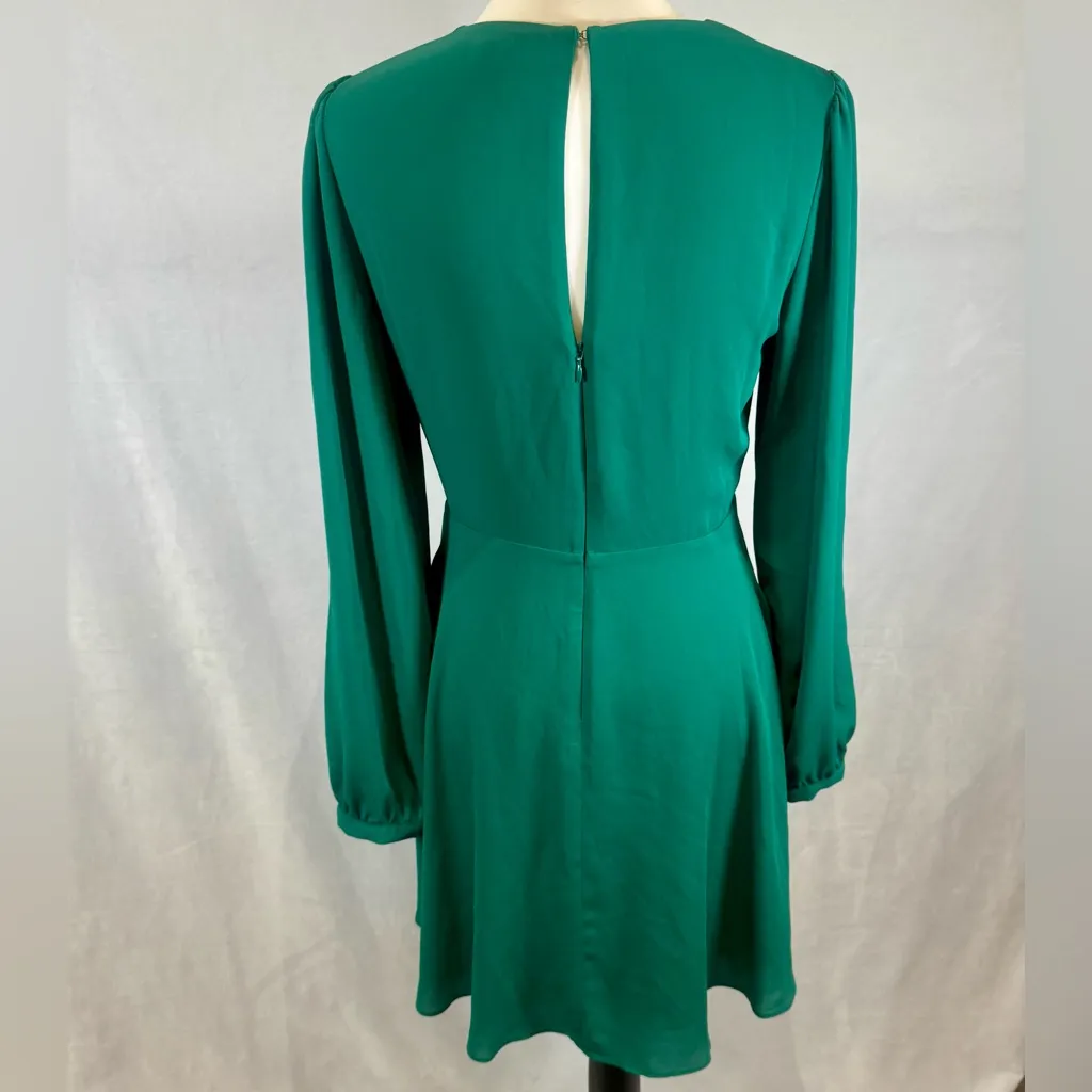 EXPRESS  emerald green long sleeve flowy wrap top dress size small - Image 7