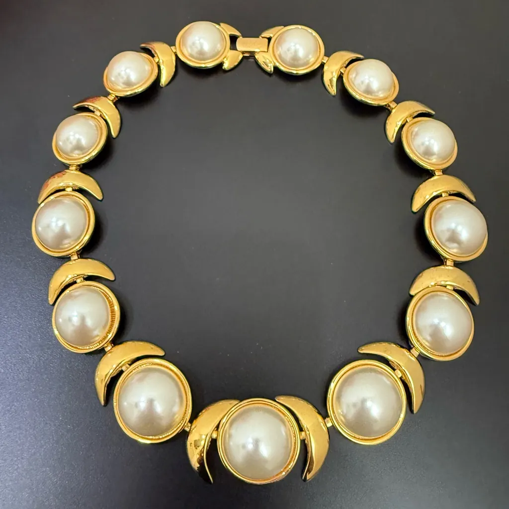 Vintage NAPIER Gold tone Faux Pearl Moon Detail Chunky Statement Necklace 125g. - Image 2