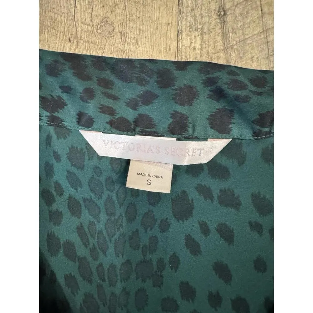 Victorias Secret Emerald Green Cheetah Print Pajama Set Small - Image 3