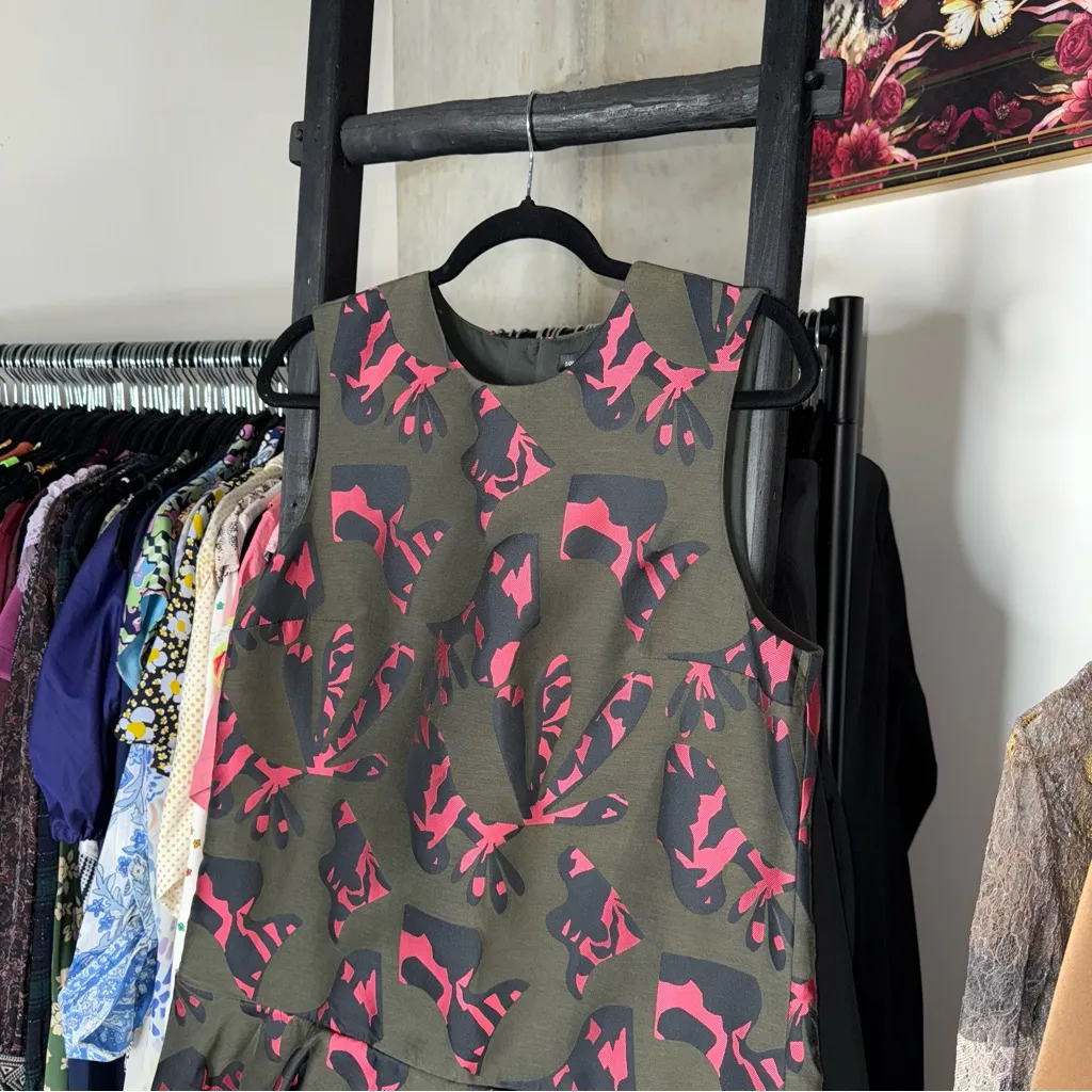 Banana Republic Jigsaw Jacquard Drop-Waist Ruffle Mini Dress Black Pink - Image 2