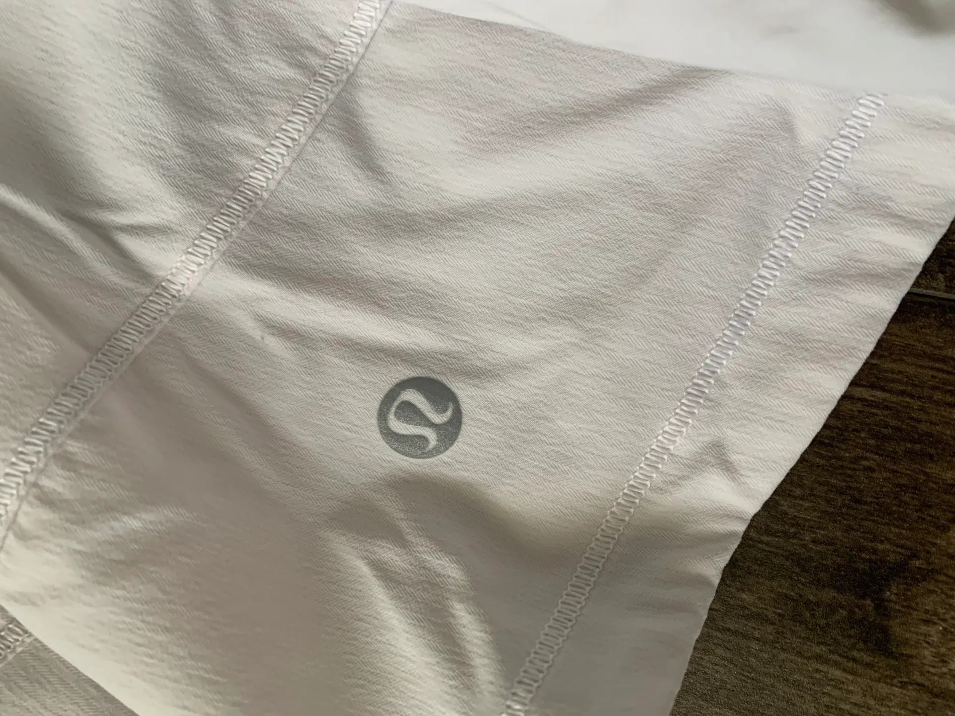 Lululemon White lulu skirt - Image 3