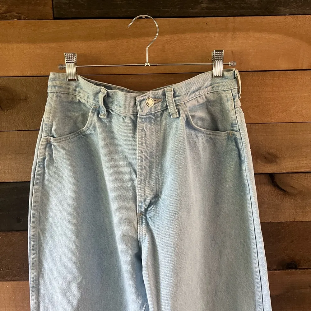 Vintage USA 80/90s Rustler Women’s High Rise Blue Straight Leg Light Mom Jeans - Image 3