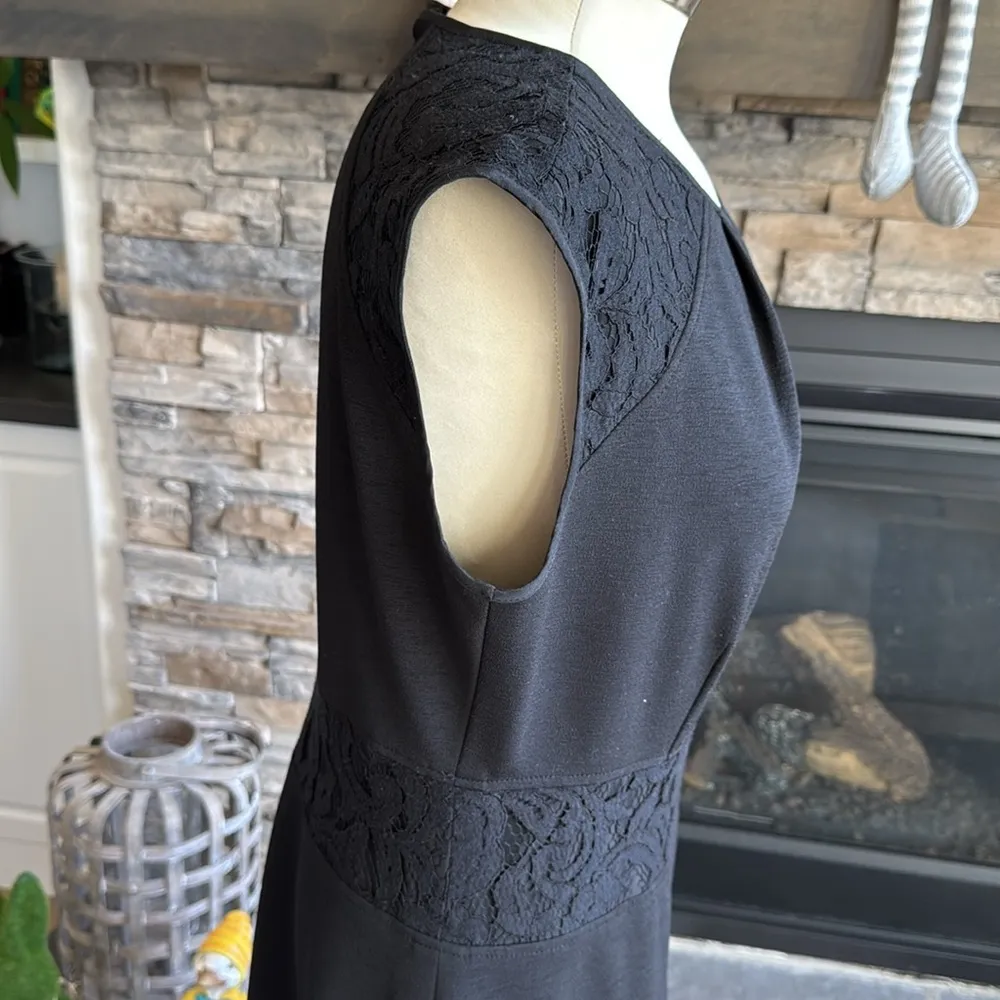 Nanette Lepore keyhole neck lace midi dress - Image 8