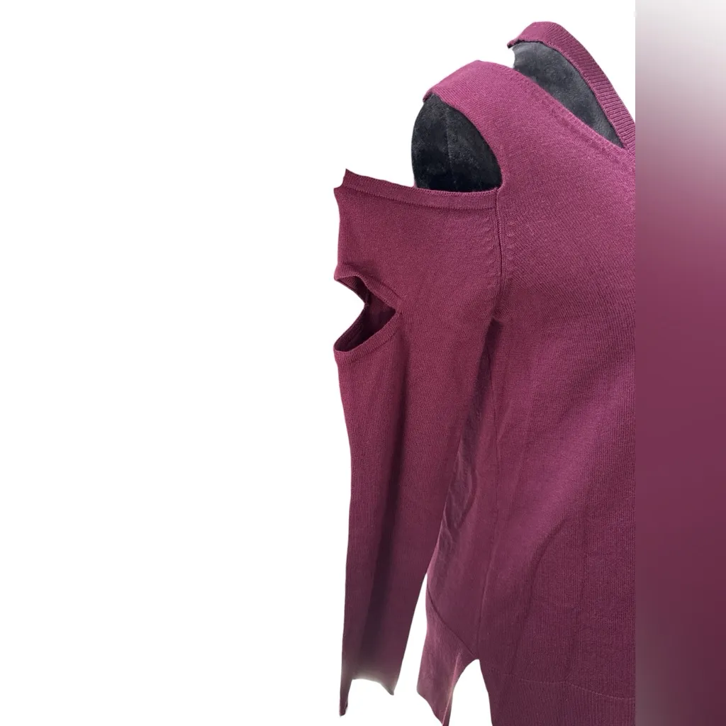 NWT Love Scarlett Cherry Wine Cold Shoulder V - Image 4