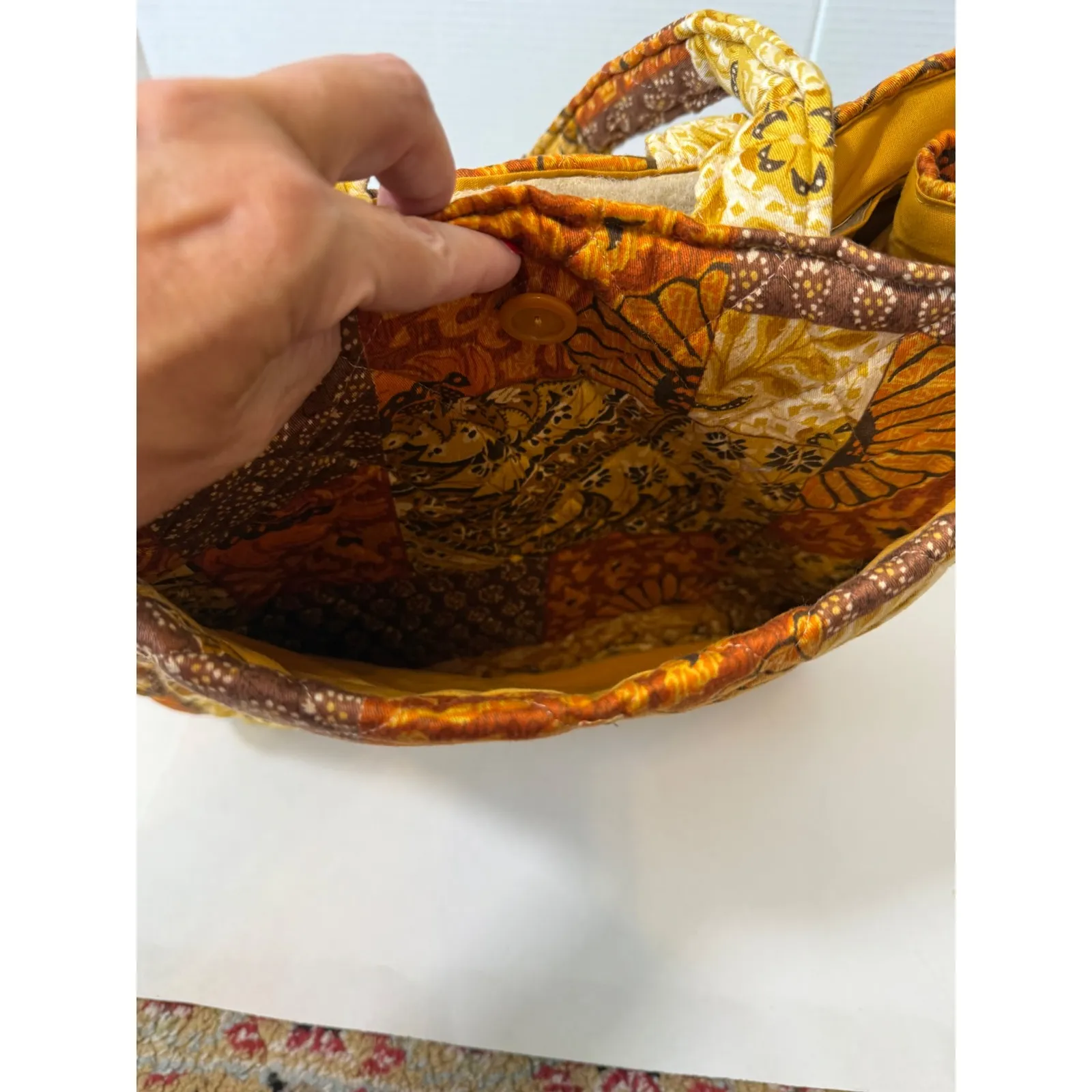 Daren's Bags Quilted Patchwork Tote Purse with Accessories Brown Yellow Orange - Image 5