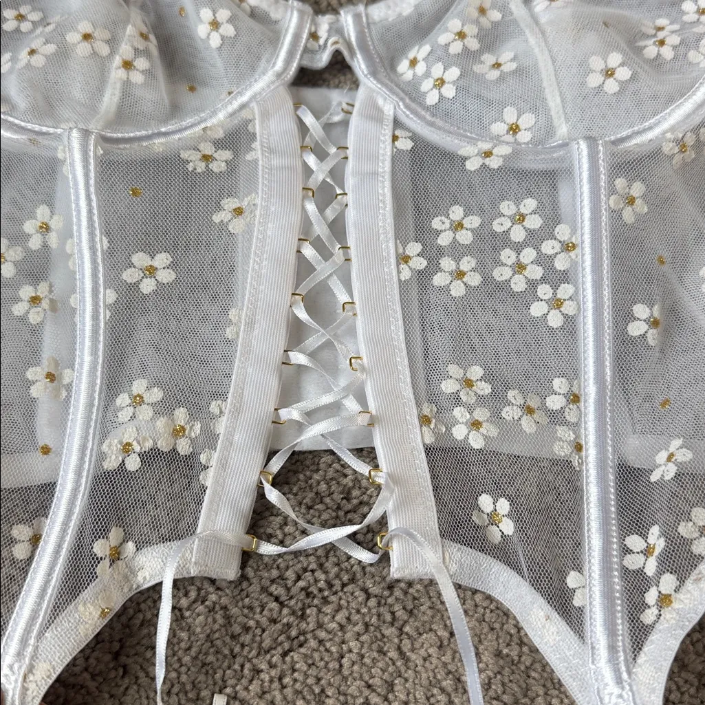 Body Rage White Floral Bustier Underwire Corset SIZE M Size M - Image 3