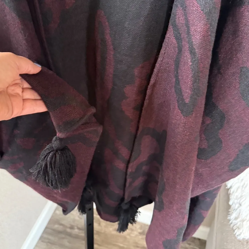 Cleobella Women's One Sz Sevigny Capelet Poncho Cape Sweater Rachel Zoe Burgundy - Image 8