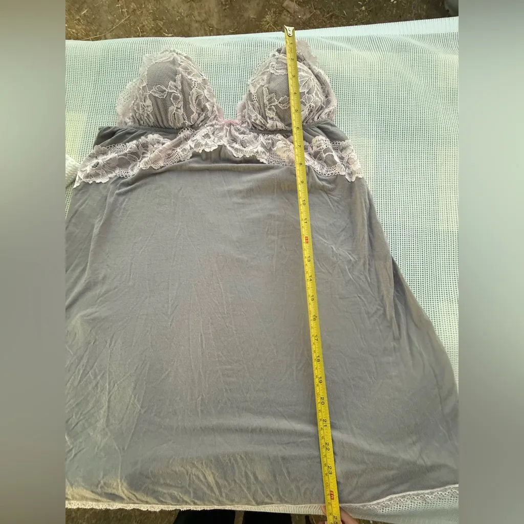 WOMENS Victoria Secret Large Elegant Lace Trim Nightgown - Image 8