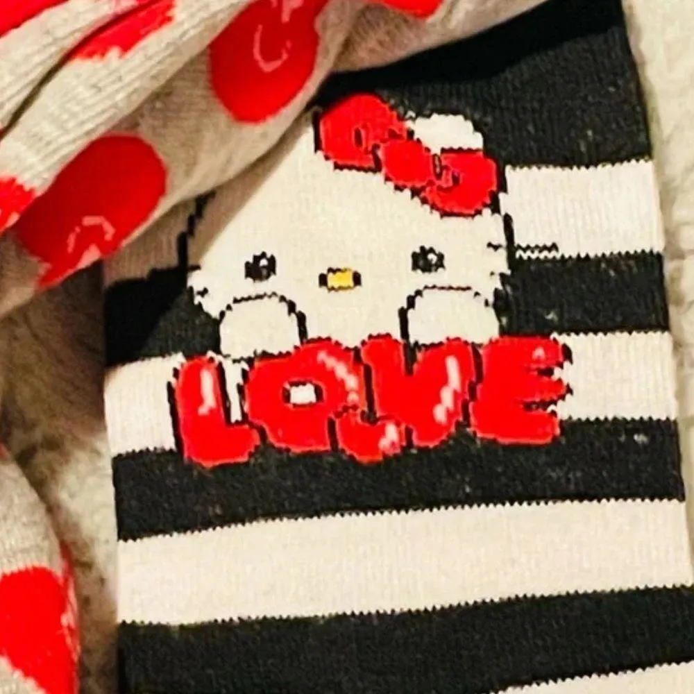 Hello Kitty  Valentine’s Day Socks - Image 6