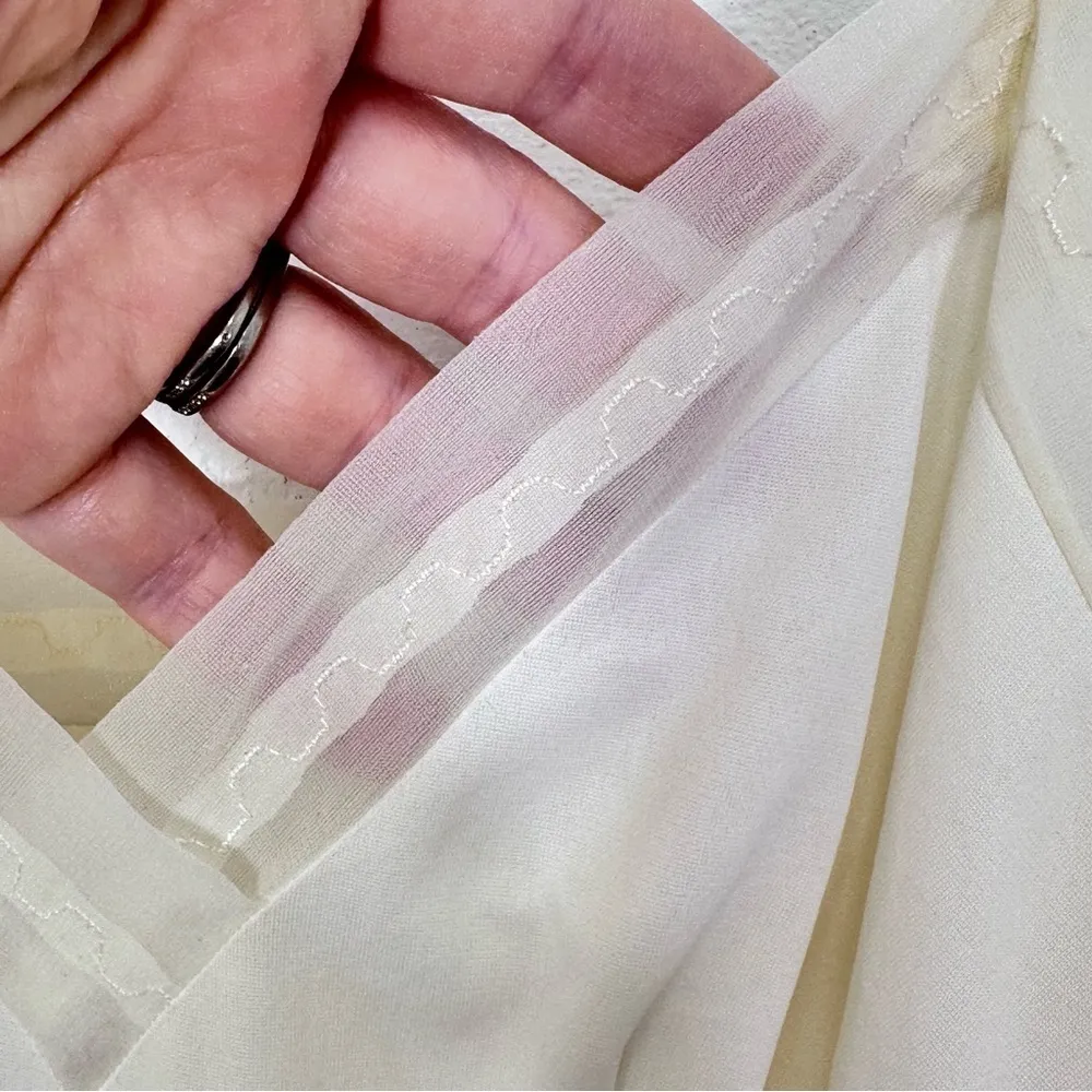 Vintage Vanity Fair Nylon Cream Delicate Spaghetti Strap Slip Night Dress Size S - Image 6