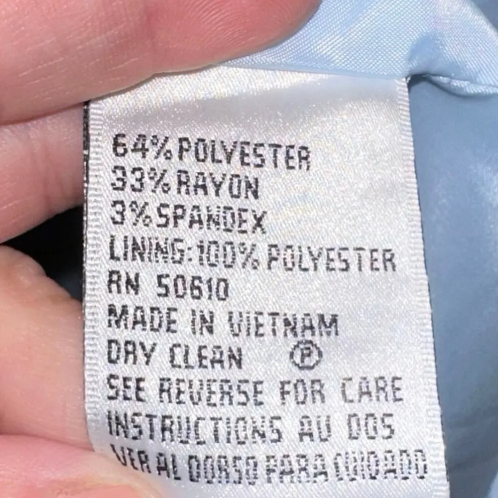 Le Suit Petite Black & White Patterned Skirt Suit - Image 8