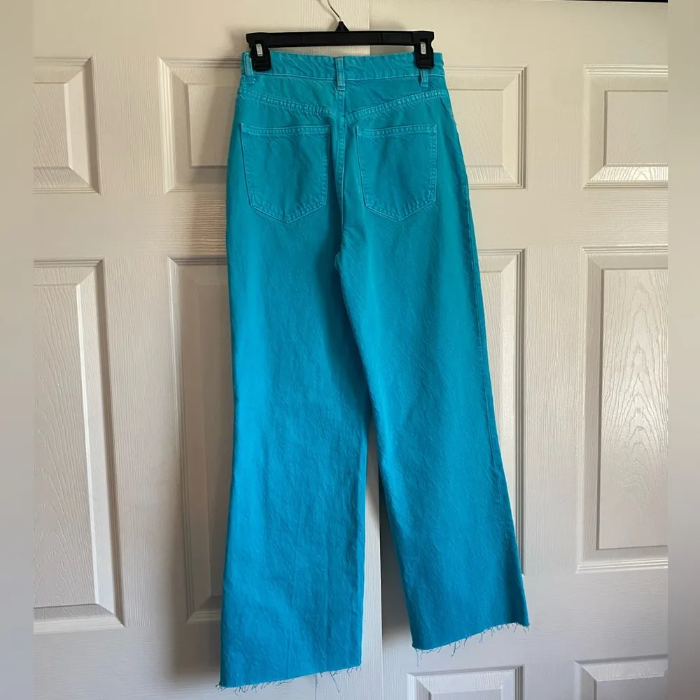 Zara size 2 turquoise blue green wide leg high rise raw hem jeans - Image 3