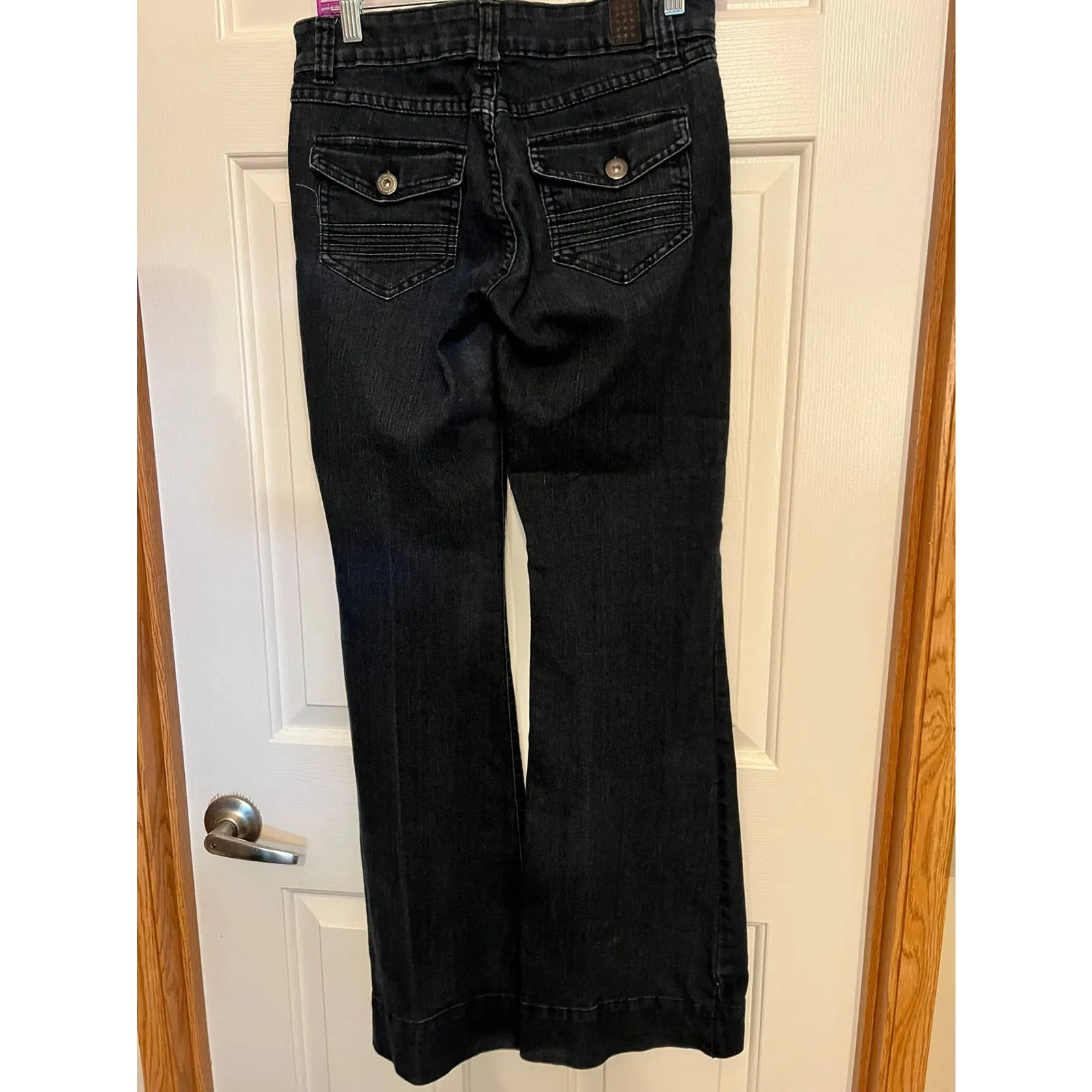 Highway Jeans Women's Flare‎ Legs Size 9 32" Inseam x 14" Waist x 7 1/2" Rise - Image 2