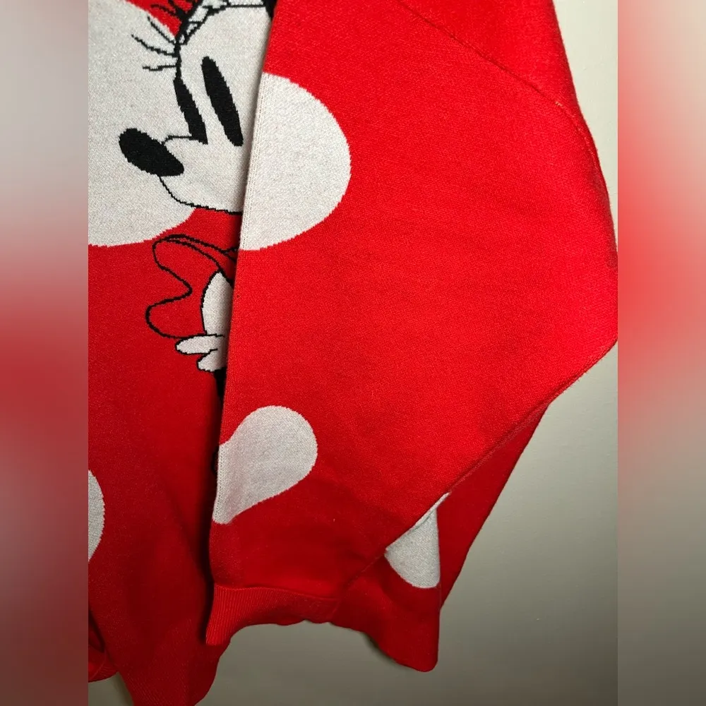 Disneyworld  Minnie Mouse Red and White Polka Dots Pullover Knit Sweater - Image 4