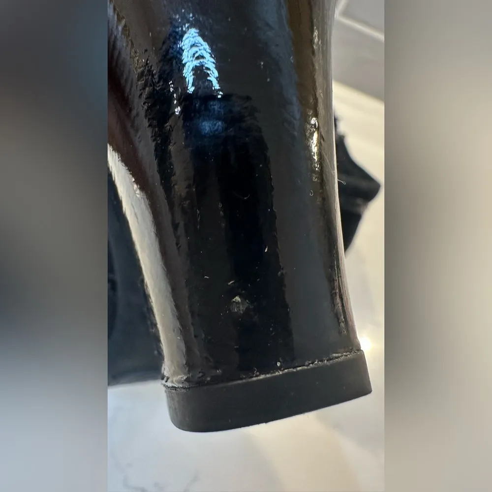 Clarks Artisan Black Suede and Patent Leather Heeled Shoes Classic Elegance - Image 12